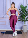 Conjunto Fitness 3D – Top com Alça + Legging com Cós Cruzado | Estilo, Sustentação e Conforto em Cada Movimento!