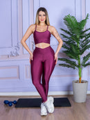 Conjunto Fitness 3D – Top com Alça + Legging com Cós Cruzado | Estilo, Sustentação e Conforto em Cada Movimento!