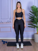 Conjunto Fitness 3D – Top com Alça + Legging com Cós Cruzado | Estilo, Sustentação e Conforto em Cada Movimento!
