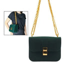 BOLSA FEMININA ITALIANA COM ALÇA DE CORRENTE – DESIGN MODERNO E MINIMALISTA